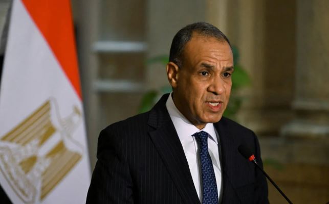 وزير الخارجية يؤكد رفض مصر لأي إجراءات تكرس الفصل بين الضفة وغزة