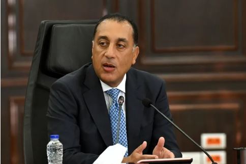 رئيس الوزراء: التعامل مع الهجرة غير الشرعية بحزم.. وإطلاق محفزات للاستثمار قريبًا