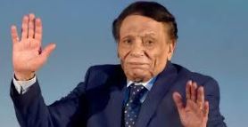 سر غياب عادل إمام عن جنازة شقيقته