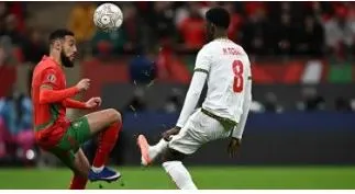 المغرب يتعادل مع مالي بهدف لكل فريق في الجولة الثانية من بطولة إفريقيا