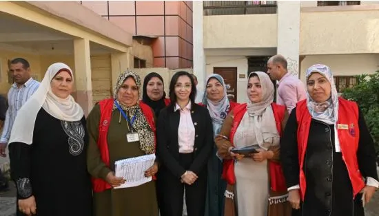 في أول أيام جولة الإعادة لانتخابات النواب.. محافظ البحيرة تتفقد اللجان الانتجابية بدمنهور 