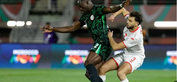 في مباراة مجنونة.. نيجيريا تهزم تونس 3/2 وتلحق بمصر في دور الـ 16 من بطولة كأس الأمم الإفريقية