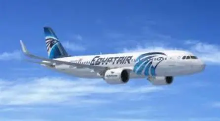 مصر للطيران تحتفل مع المسافرين بـ العام الميلادي الجديد 