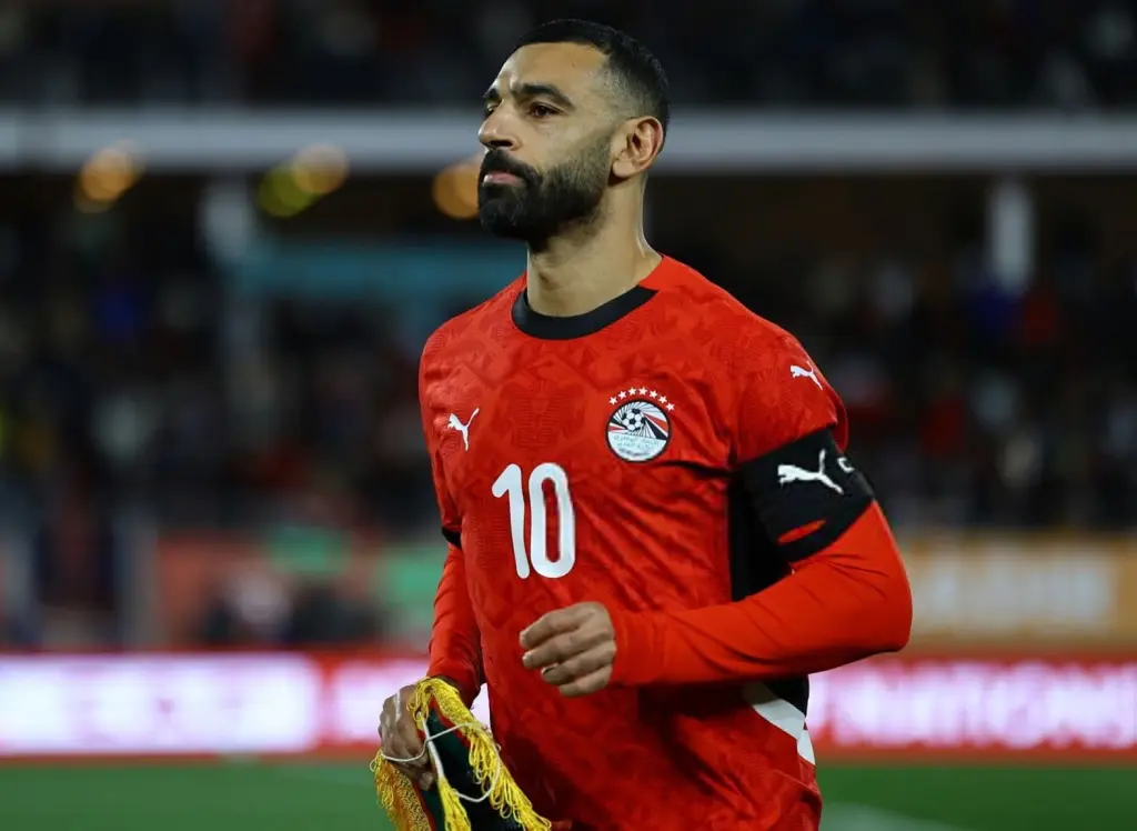  لماذا رفض ريال مدريد استعارة محمد صلاح رغم إصابة مبابي ورحيل إندريك؟