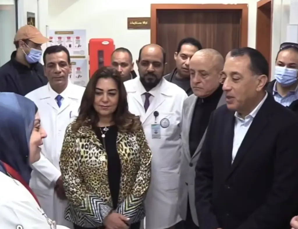 مدبولي يتفقد منشآت الرعاية الصحية بـ الأقصر ويؤكد: طفرة نوعية في خدمات التأمين الصحي الشامل