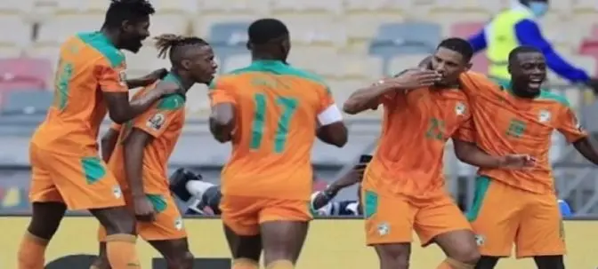 صدام الجبابرة.. الأفيال تدهس بوركينا فاسو وتضرب موعداً نارياً مع الفراعنة في ربع النهائي