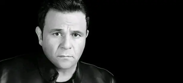 بعد غياب 21 سنة.. محمد فؤاد يعود للسينما بـ قلبي في نيويورك