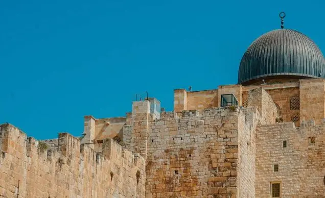 حكم الاحتفال بليلة الإسراء والمعراج والاجتماع لمجالس الذكر