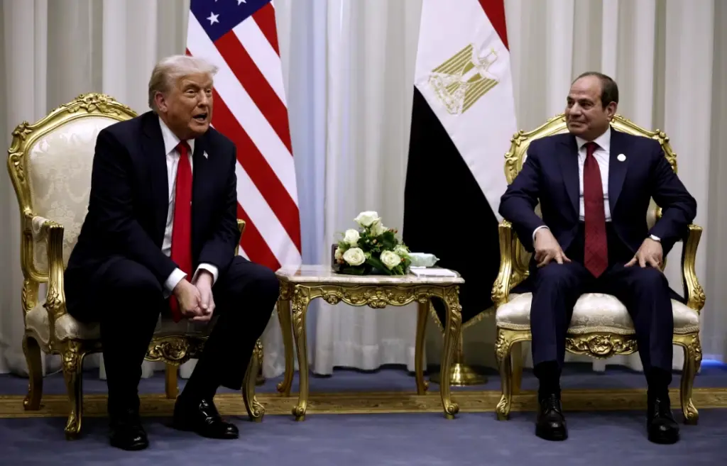 ترامب يشيد بدور السيسي في غزة ويعرض الوساطة الأمريكية في ملف مياه النيل