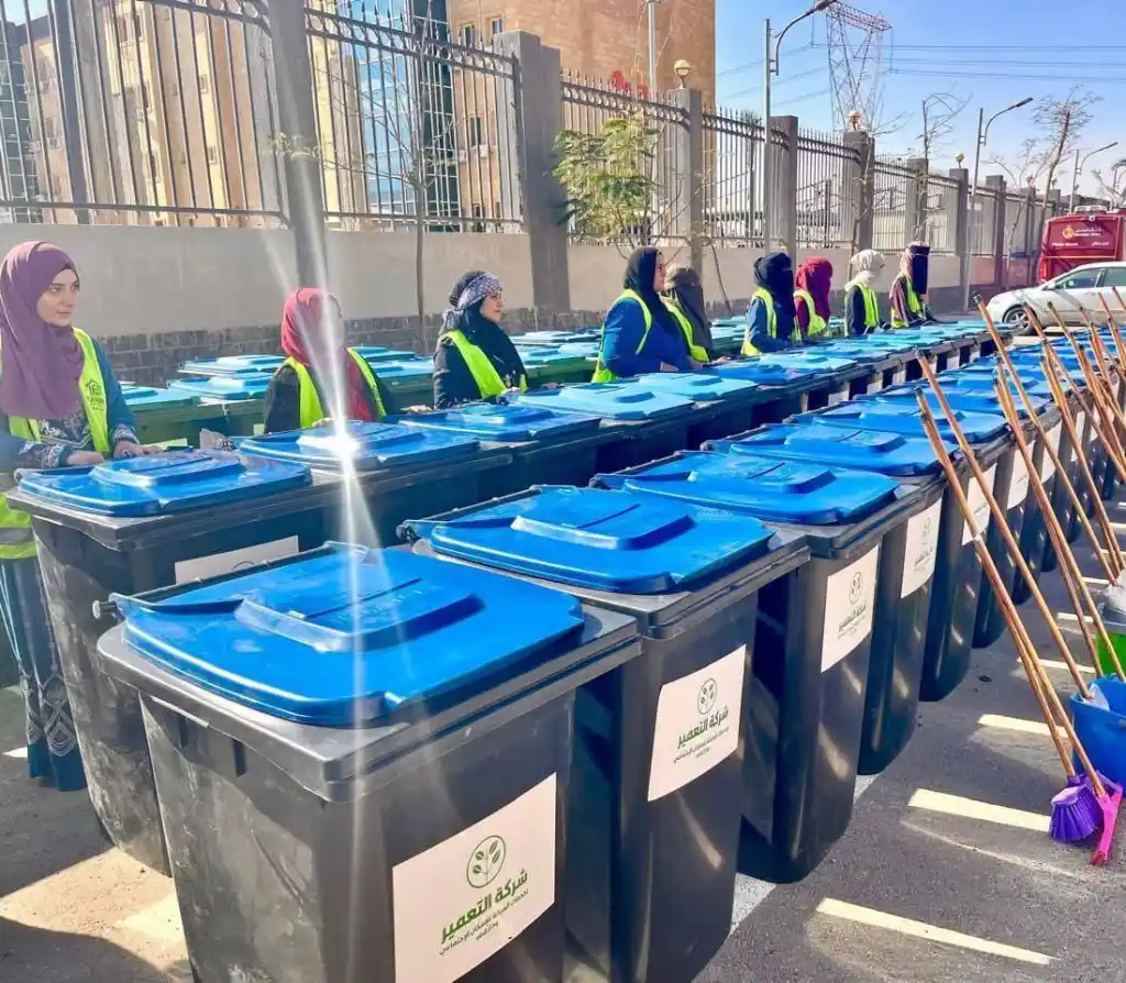 حدائق العاصمة «على أهبة الاستعداد»… اصطفاف معدات النظافة والصيانة لحماية الثروة العقارية