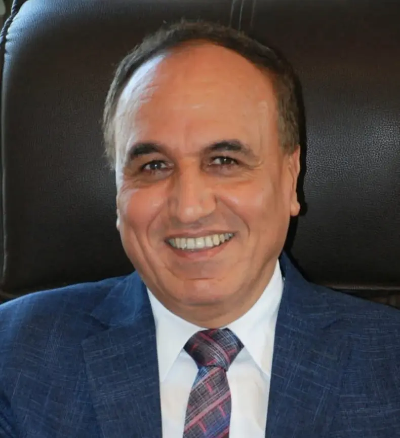 بين النص الدستوري والعرف السياسي