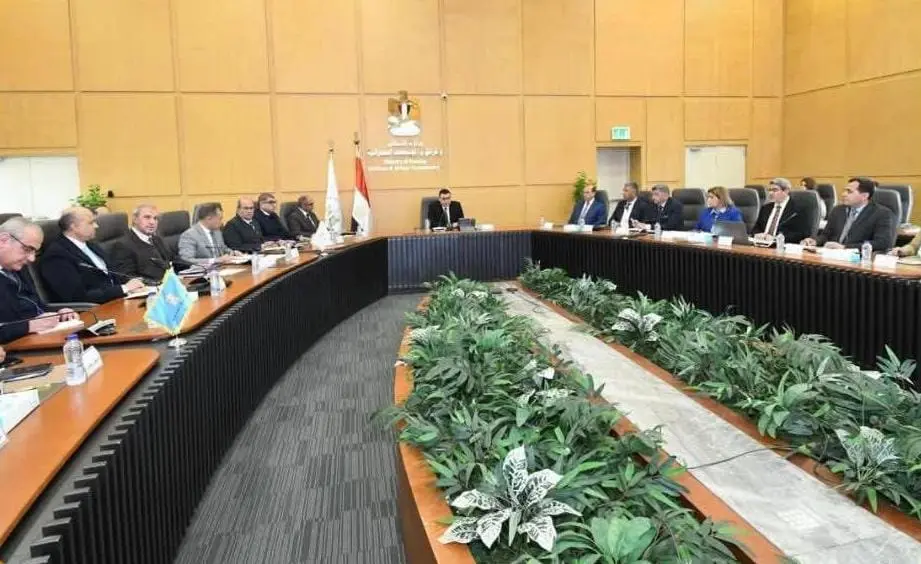 وزير الإسكان يتابع تنفيذ “الأعمال المركزية” بالعاصمة الجديدة ويدفع وتيرة العمل بأبراج داون تاون العلمين