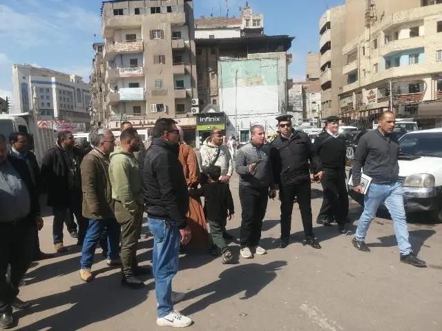 الشرقية تشن حملات مكبرة لإزالة الإشغالات وضبط مخالفات التموين