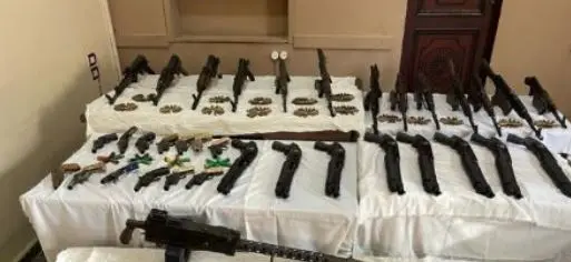 ضبط 220 سلاحًا ناريًا و375 قضية مخدرات خلال 24 ساعة