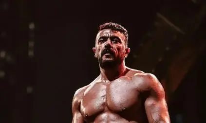 تمهيدا لعرضه في رمضان.. العوضي يشوق جمهوره لـ علي كلاي 