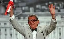 اليوم.. الذكرى المئوية لميلاد أيقونة الفن يوسف شاهين