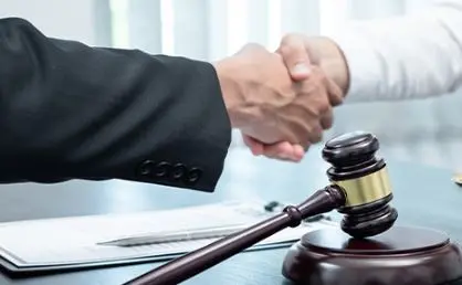 اعرف حقوقك.. كيف ترفع دعوى تعويض عن الخطأ الإداري أمام مجلس الدولة؟