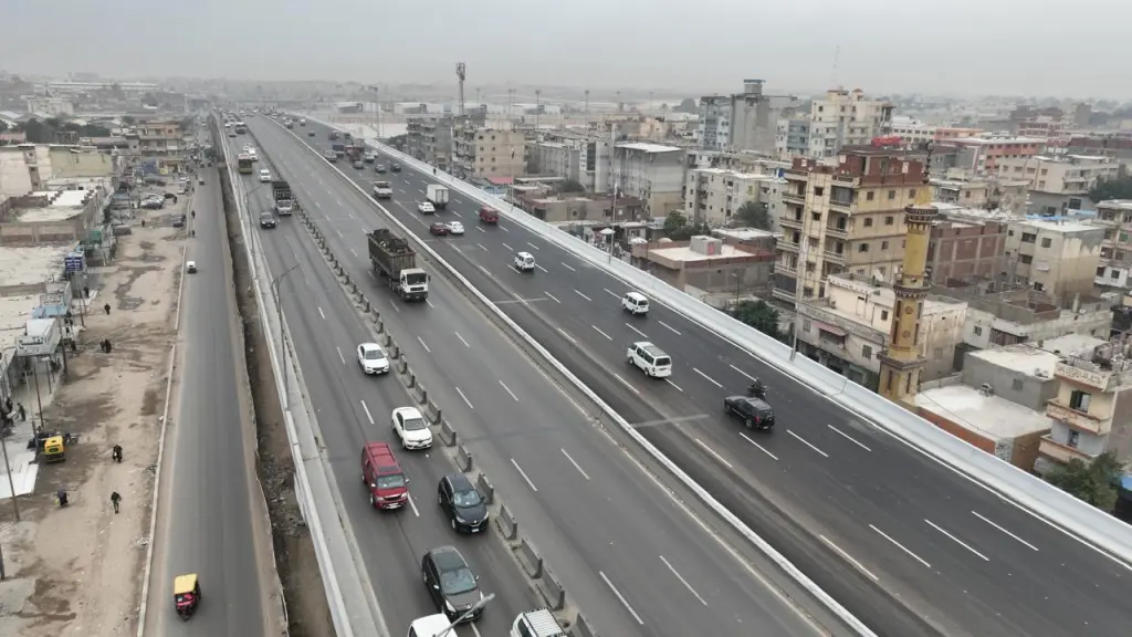 كوبري العامرية بعد التطوير.. سيولة مرورية وربط أسرع مع القاهرة