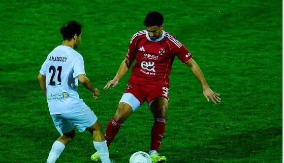 الأهلي يتعادل مع البنك الأهلي بهدف لمثله ويفرط في اعتلاء قمة الدوري