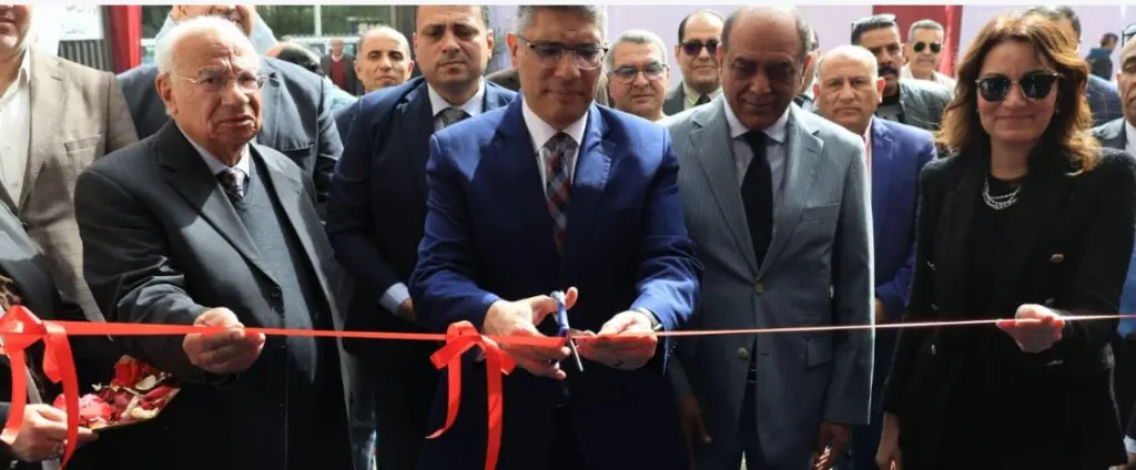 محافظ الجيزة يفتتح ملتقى التوظيف بفيصل ويسلم عقود عمل لذوي الهمم