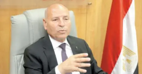 محافظ القاهرة: السلع متوفرة وأسعار مخفضة استعدادا لرمضان