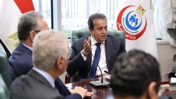 مصر تبدأ عصر الجراحة الروبوتية في مستشفياتها الحكومية