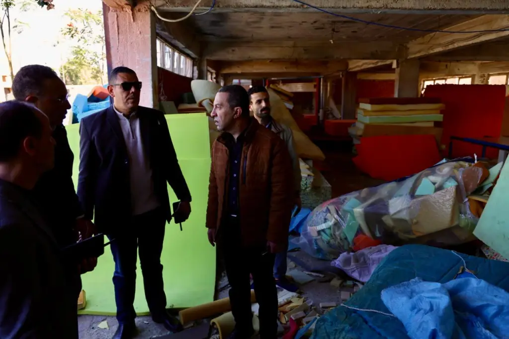 خلال جولة مفاجئة.. محافظ المنوفية يحيل رئيس قرية دنشواي للتحقيق 