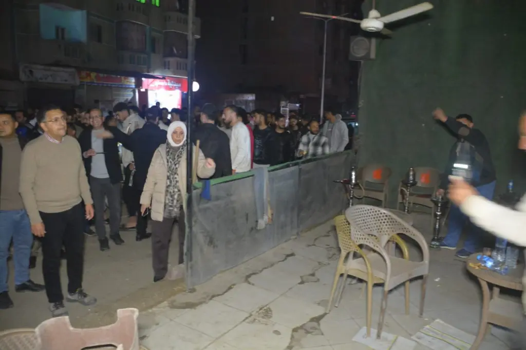 ​محافظ القليوبية يقود حملة ليلية بشبرا الخيمة لمتابعة غلق المحال وإزالة الإشغالات