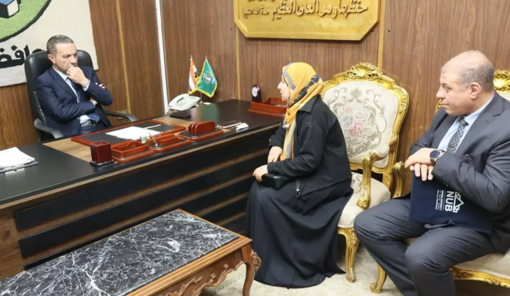 محافظ المنوفية يستمع لشكاوى المواطنين فى مكتب الهموم