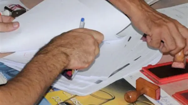 خدع المواطنين بشهادات وهمية.. الداخلية تضبط مدير كيان تعليمي بالقليوبية