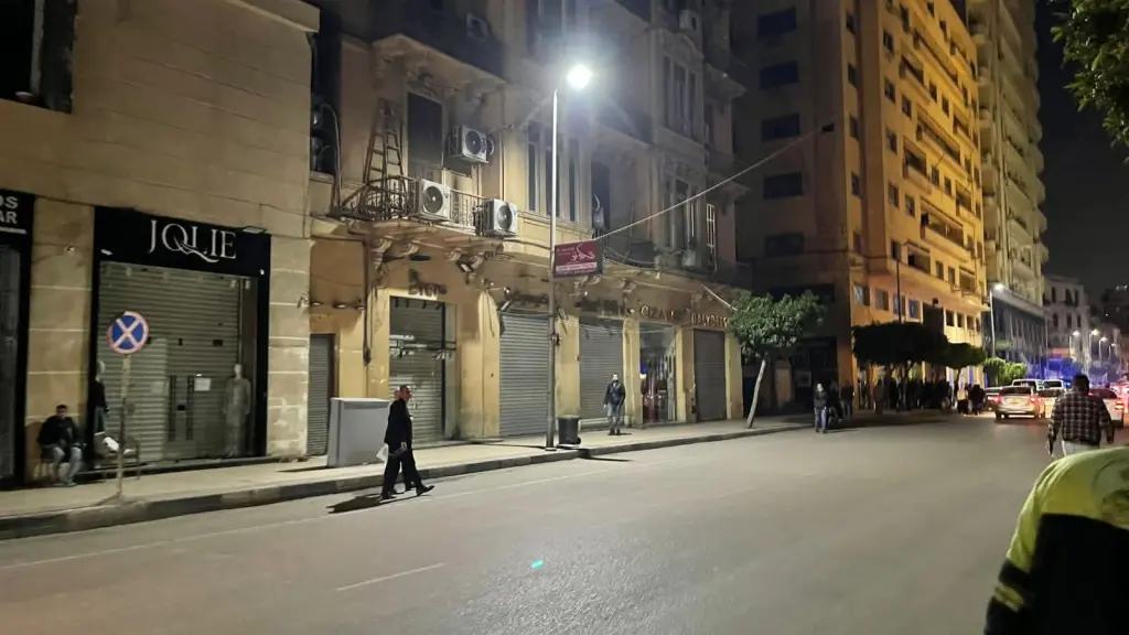 تعديل مواعيد غلق المحال العامة خلال الأعياد المسيحية