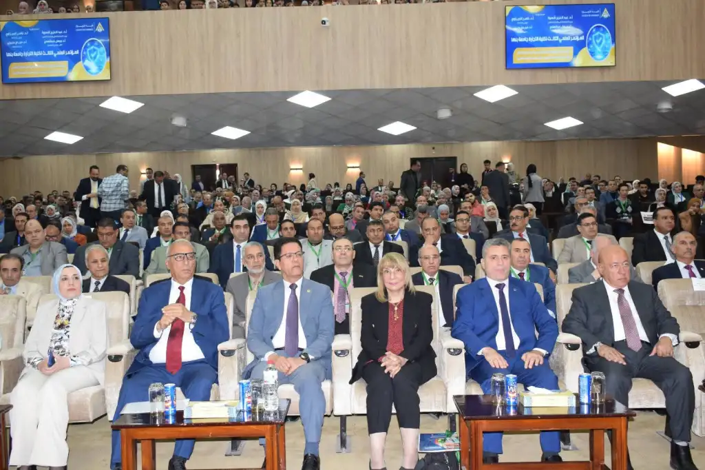 جامعة بنها تناقش حوكمة البيانات وإدارة المخاطر في مؤتمر علمي موسع