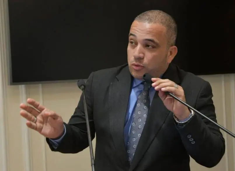 بشرى سارة لـ أهالي عزبة عِلية هانم.. النائب هاني شحاتة يحرك ملف الصرف الصحي بعد توقف طويل