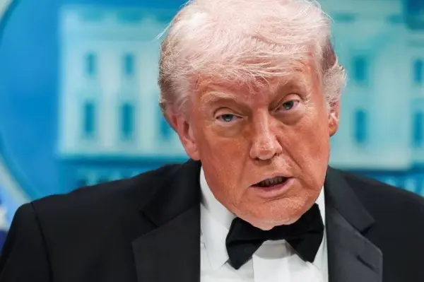 ​البيت الأبيض يعلن انتهاء الحرب مع إيران رسمياً.. والبنتاغون يبرر تجاوز مهلة الـ 60 يوماً بالهدنة