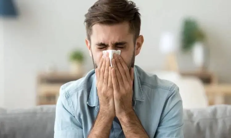 الإنفلونزا الصيفية.. لماذا تزداد نزلات البرد رغم ارتفاع درجات الحرارة؟