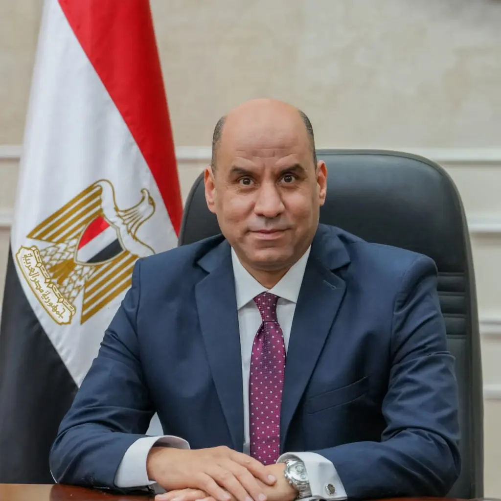 وزير العمل يعلن إطلاق مبادرة 